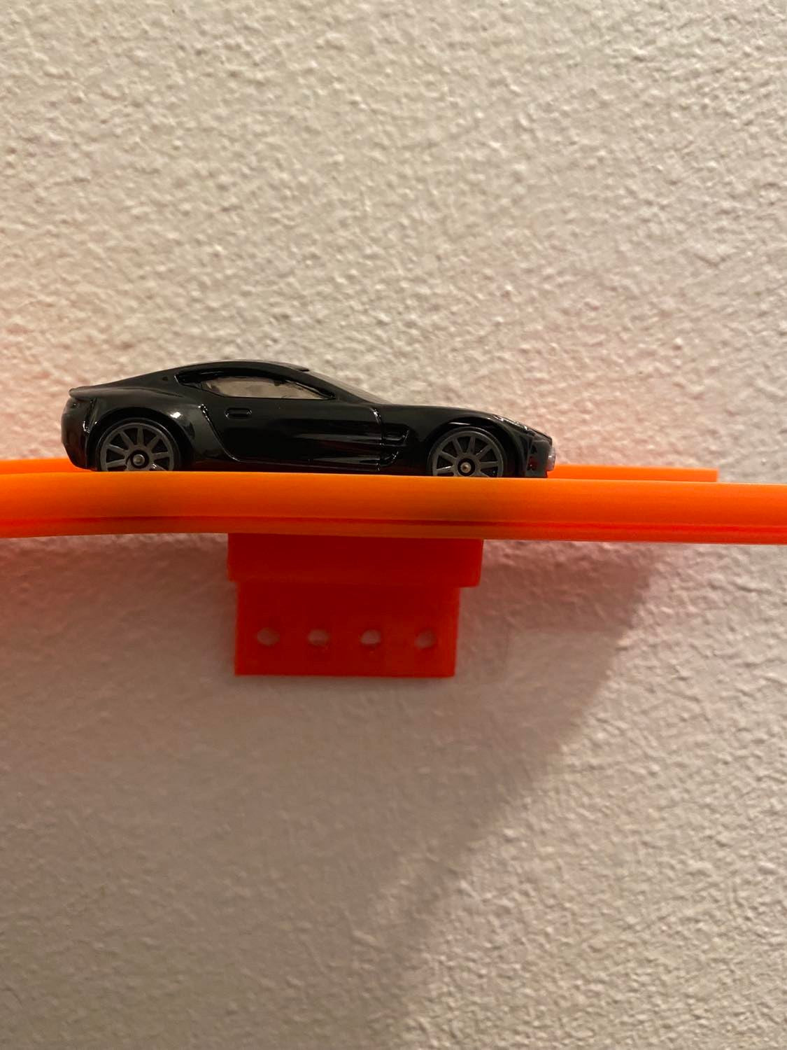 Hot Wheels Track Wall Mount - Lot of 10